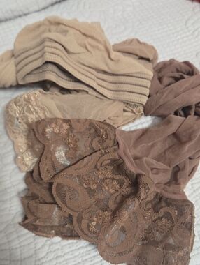 Sheer Lace-Trim Nude Brown Hosiery Set - 3 Pairs Sz S